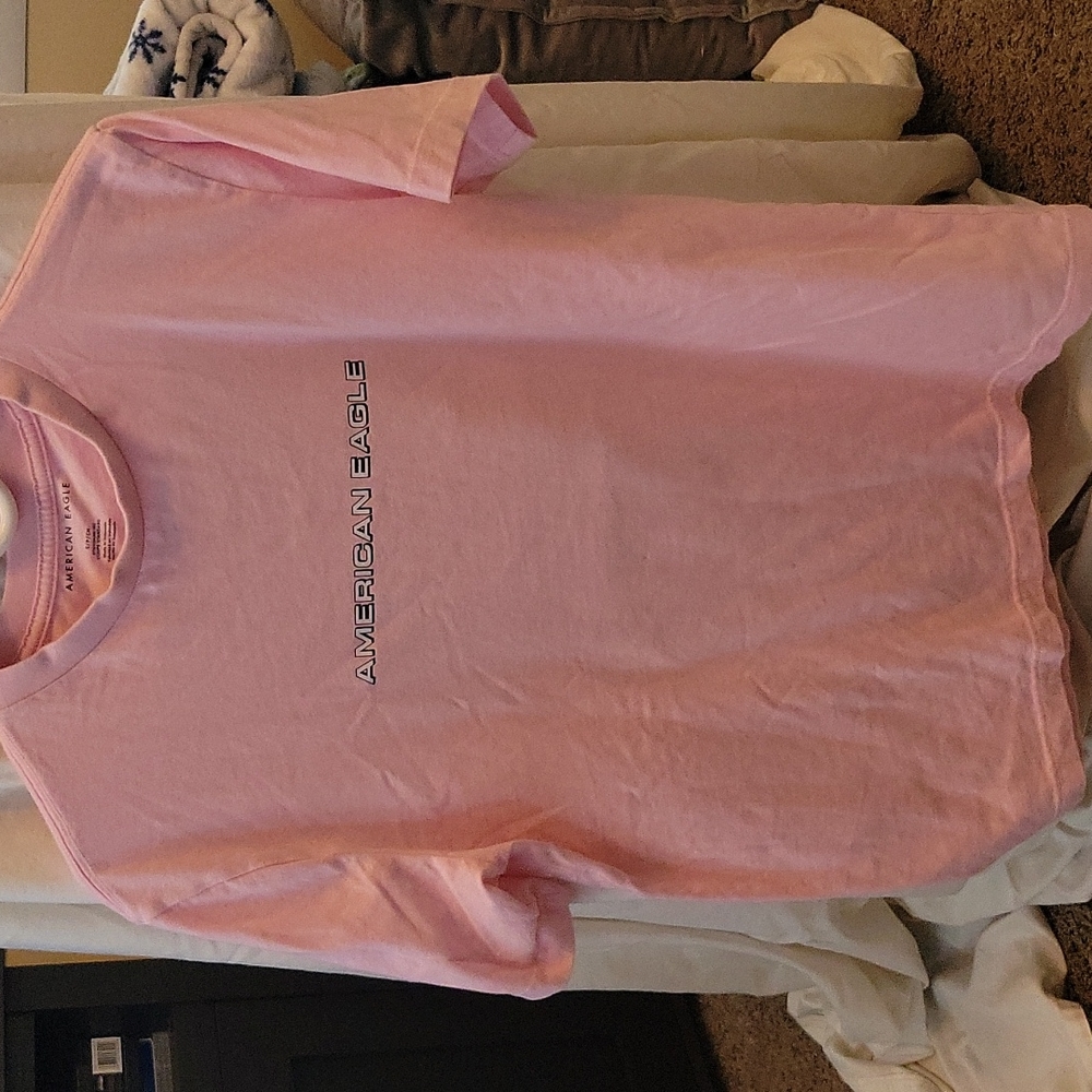 American Eagle women's tshirt